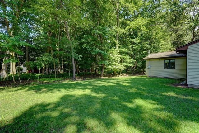 71 Harvest Road, Perinton, NY 14450