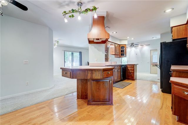 71 Harvest Road, Perinton, NY 14450