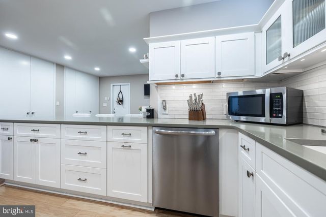 1312 GOLDFINCH LN, Millville, NJ 08332