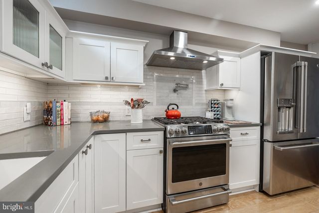 1312 GOLDFINCH LN, Millville, NJ 08332