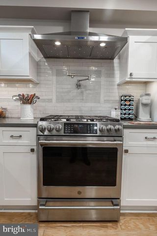 1312 GOLDFINCH LN, Millville, NJ 08332