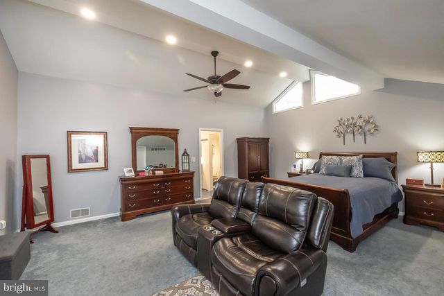 1312 GOLDFINCH LN, Millville, NJ 08332