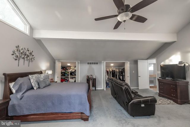 1312 GOLDFINCH LN, Millville, NJ 08332