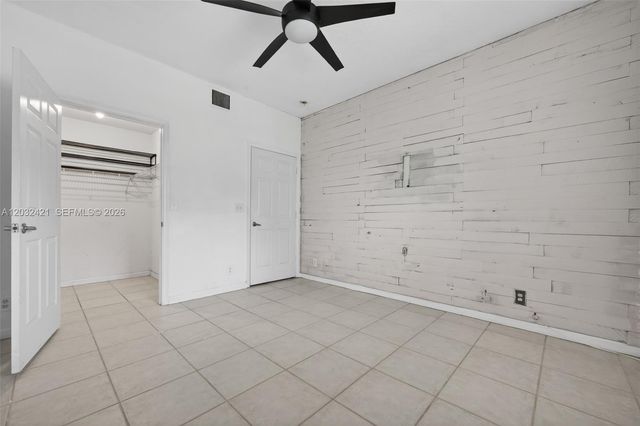 4902 Washington St 4, Hollywood, FL 33021