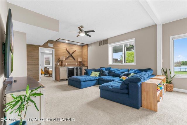 990 Chads Way, Charlotte, MI 48813