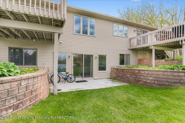 990 Chads Way, Charlotte, MI 48813