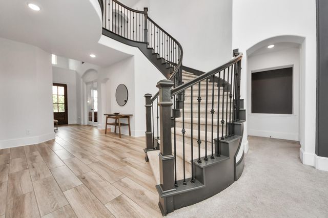 8803 Autumn Pine Drive, Missouri City, TX 77459