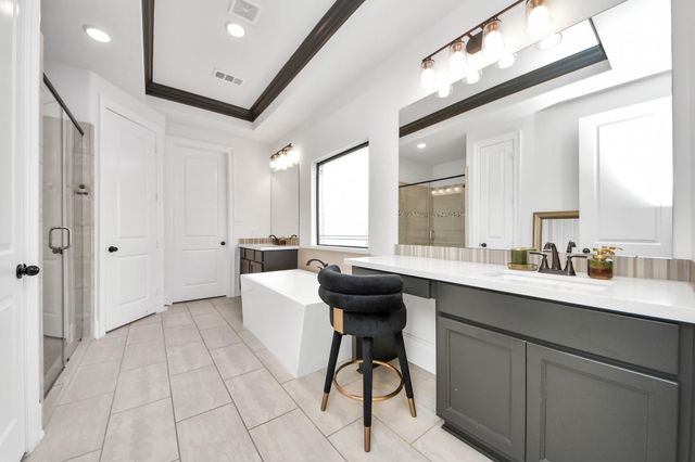 8803 Autumn Pine Drive, Missouri City, TX 77459