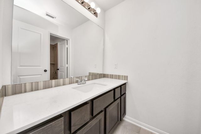 8803 Autumn Pine Drive, Missouri City, TX 77459
