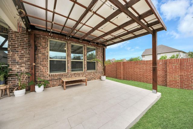 8803 Autumn Pine Drive, Missouri City, TX 77459