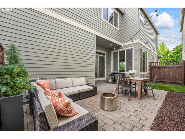 15869 Sw CENTURY Dr, Sherwood, OR 97140