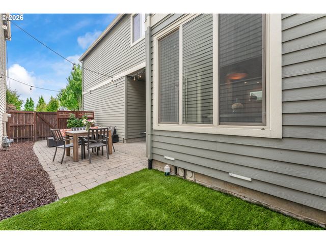 15869 Sw CENTURY Dr, Sherwood, OR 97140
