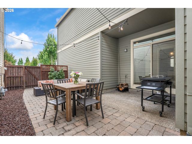 15869 Sw CENTURY Dr, Sherwood, OR 97140
