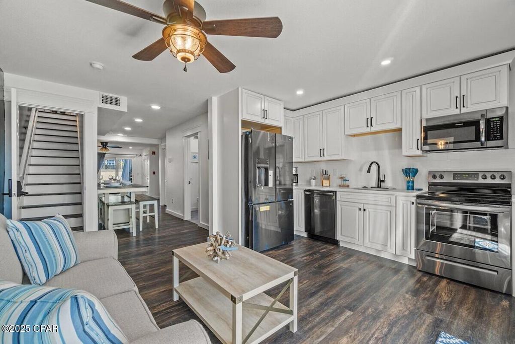 Image 16 of property listing at 17203 Front Beach Road 2, Panama City Beach, FL 32413