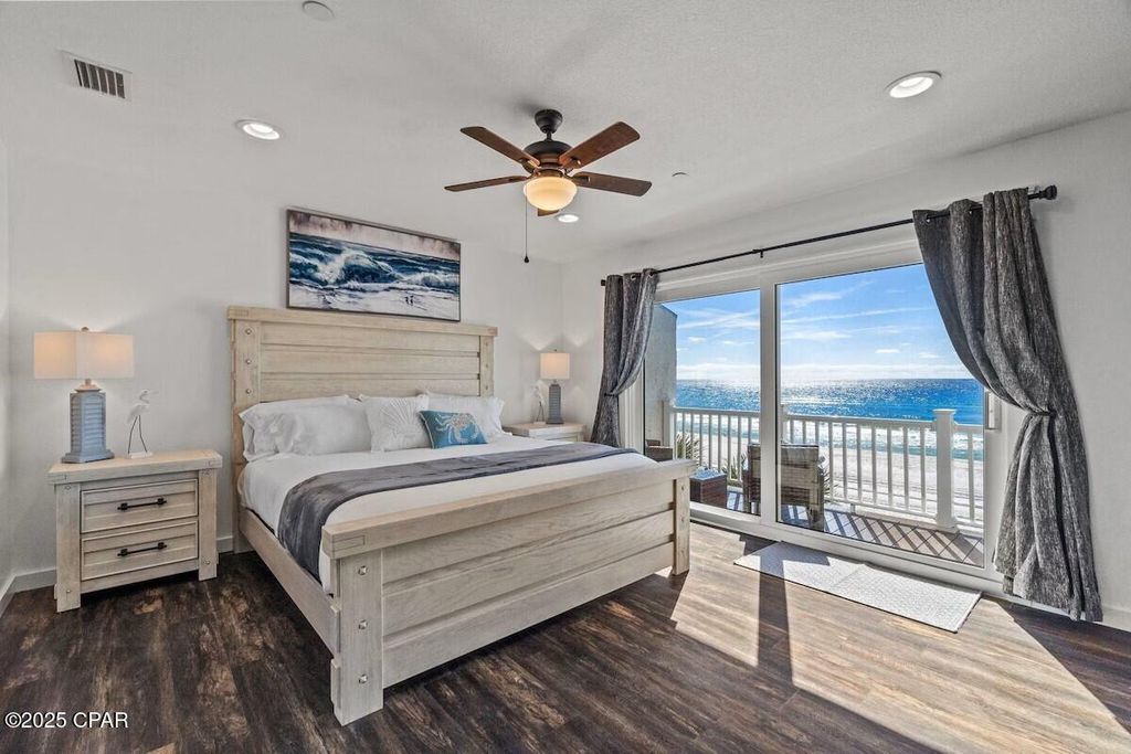 Image 30 of property listing at 17203 Front Beach Road 2, Panama City Beach, FL 32413