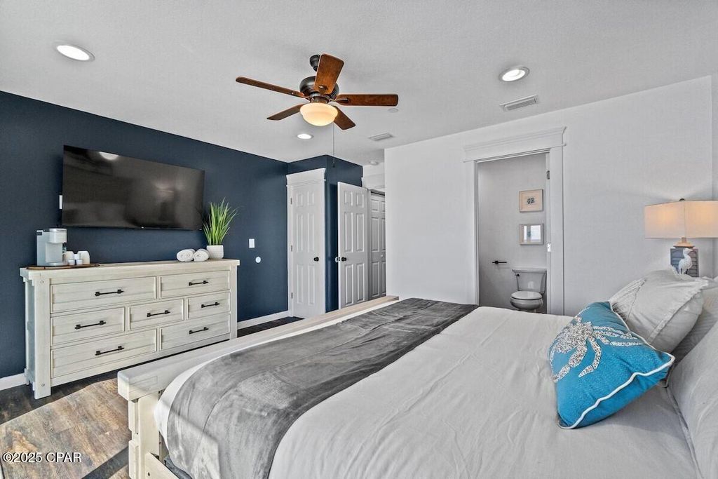 Image 32 of property listing at 17203 Front Beach Road 2, Panama City Beach, FL 32413