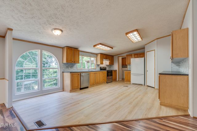 193 Barwick Road, Limestone, TN 37681