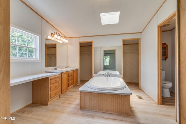 193 Barwick Road, Limestone, TN 37681