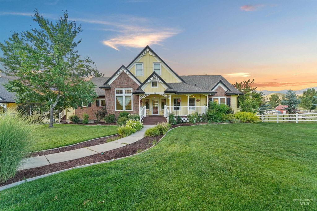 26 Maria Dr, Horseshoe Bend, ID 83629 photo 3