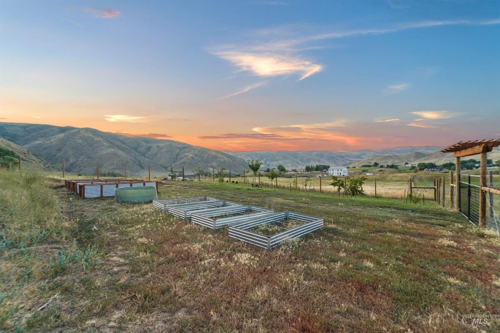 26 Maria Dr, Horseshoe Bend, ID 83629 photo 33