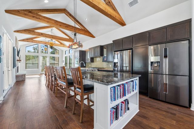 20607 Thurman Bend RD, Spicewood, TX 78669