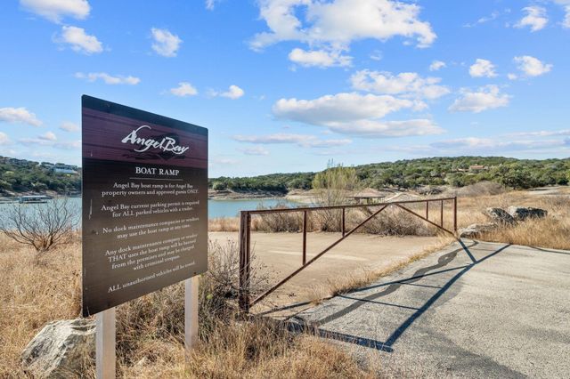 20607 Thurman Bend RD, Spicewood, TX 78669