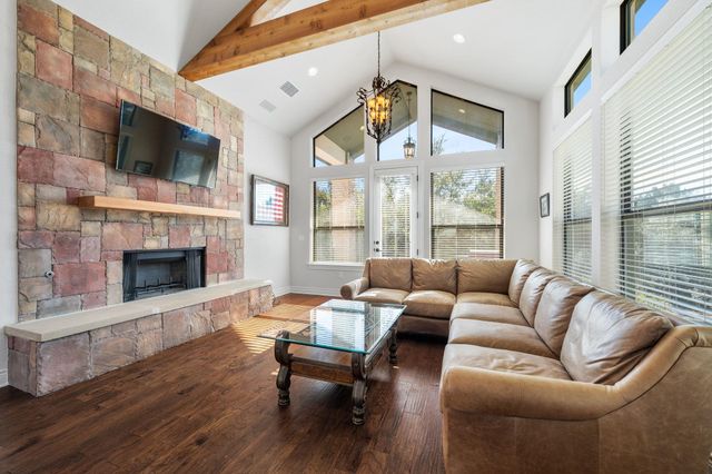 20607 Thurman Bend RD, Spicewood, TX 78669