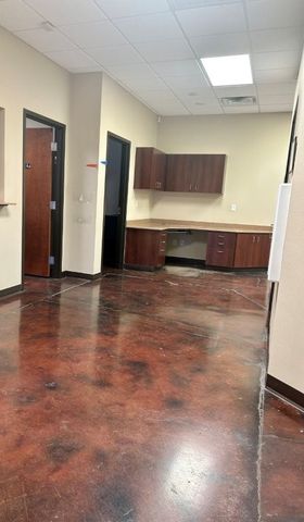 301 SW 16th Street, Bentonville, AR 72712