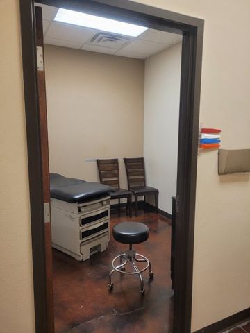 301 SW 16th Street, Bentonville, AR 72712