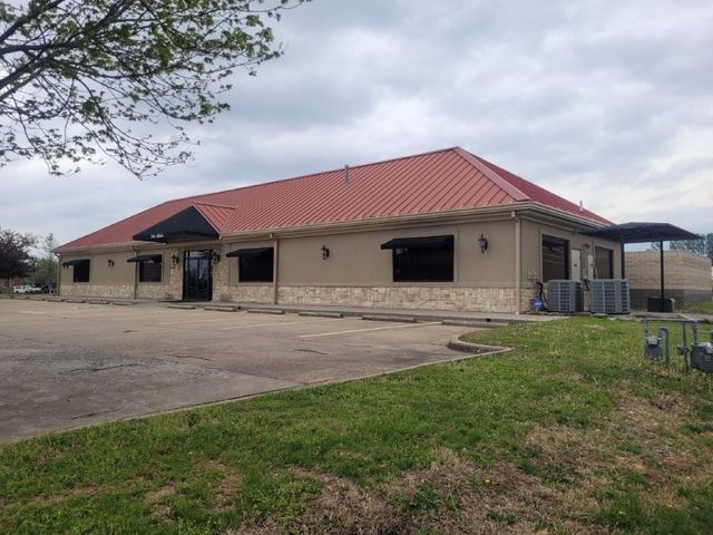 301 SW 16th Street, Bentonville, AR 72712