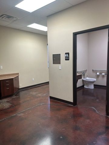 301 SW 16th Street, Bentonville, AR 72712