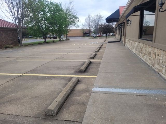 301 SW 16th Street, Bentonville, AR 72712