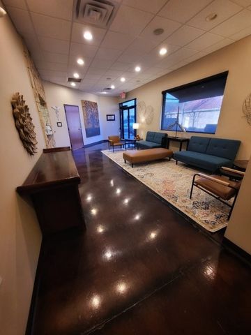 301 SW 16th Street, Bentonville, AR 72712