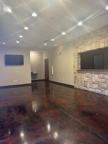 301 SW 16th Street, Bentonville, AR 72712