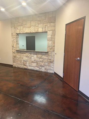 301 SW 16th Street, Bentonville, AR 72712