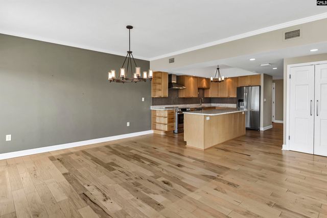 1829 SENATE Street 7-B, Columbia, SC 29201