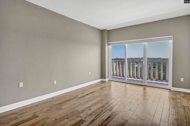 1829 SENATE Street 7-B, Columbia, SC 29201