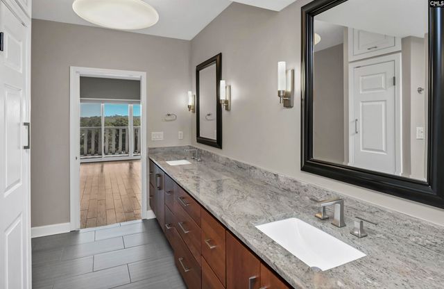 1829 SENATE Street 7-B, Columbia, SC 29201