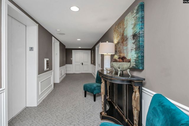 1829 SENATE Street 7-B, Columbia, SC 29201