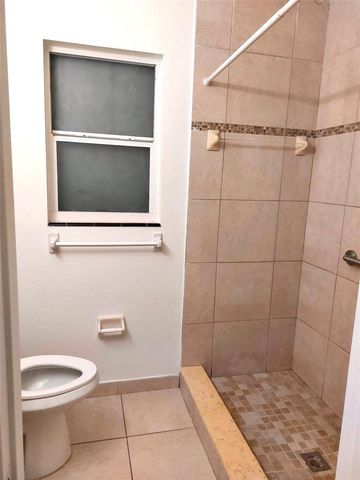 2136 W RAMBLA STREET, Tampa, FL 33612