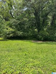 626 MULBERRY AVENUE, Anniston, AL 36201