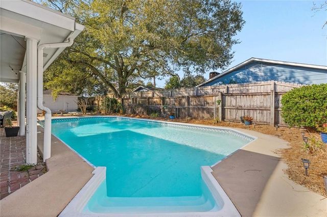 3654 Claridge S Road, Mobile, AL 36608