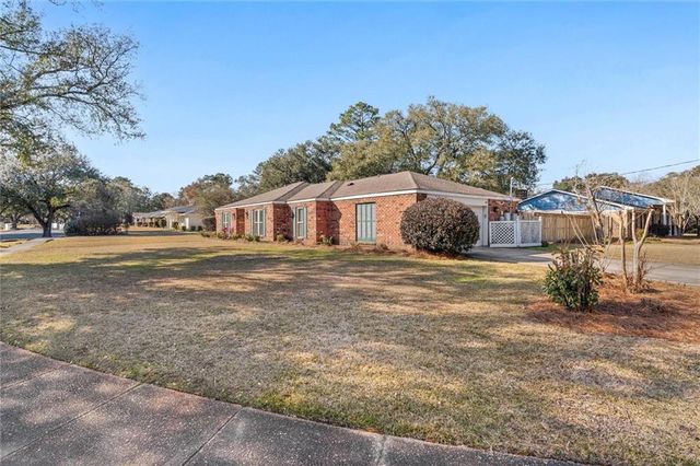 3654 Claridge S Road, Mobile, AL 36608