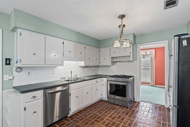 3654 Claridge S Road, Mobile, AL 36608