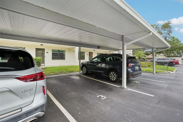 5085 1ST STREET NE 143, St Petersburg, FL 33703