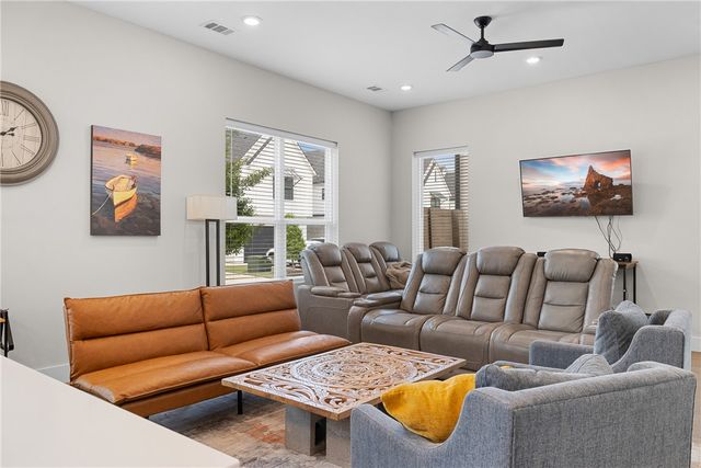 263 Estates Circle, College Station, TX 77840
