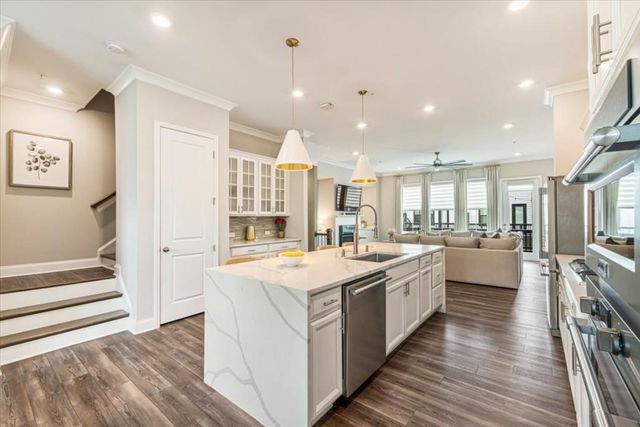 935 Catamaran Court, Alpharetta, GA 30005