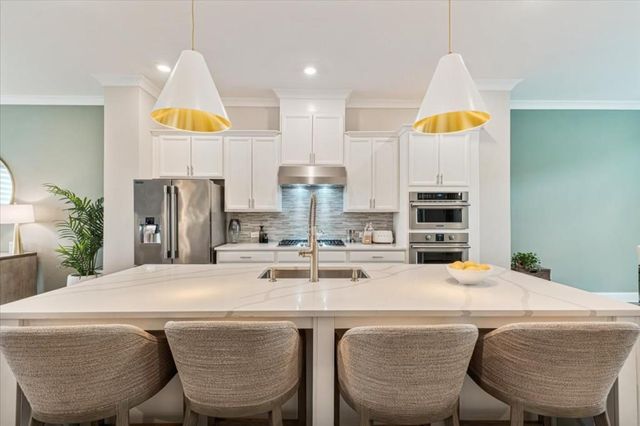 935 Catamaran Court, Alpharetta, GA 30005