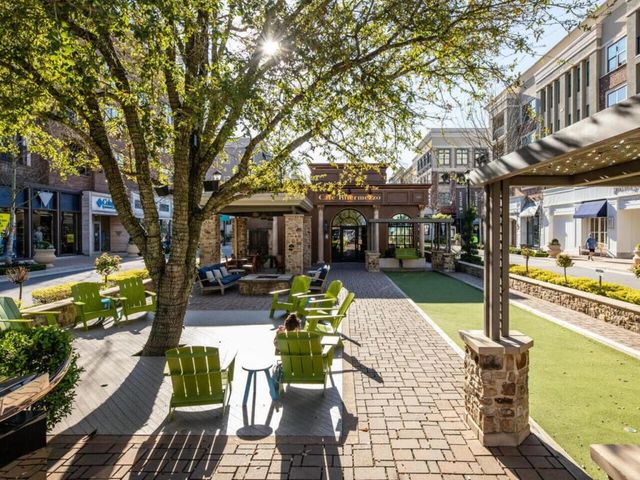 935 Catamaran Court, Alpharetta, GA 30005