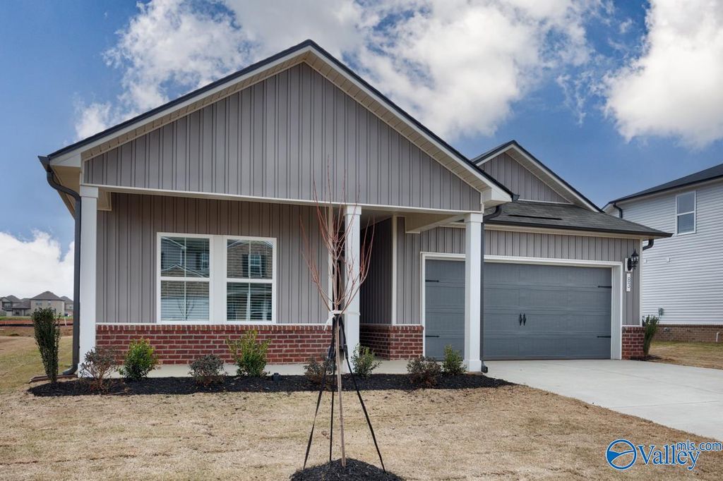 83 Wilcot Road, Meridianville, AL 35759